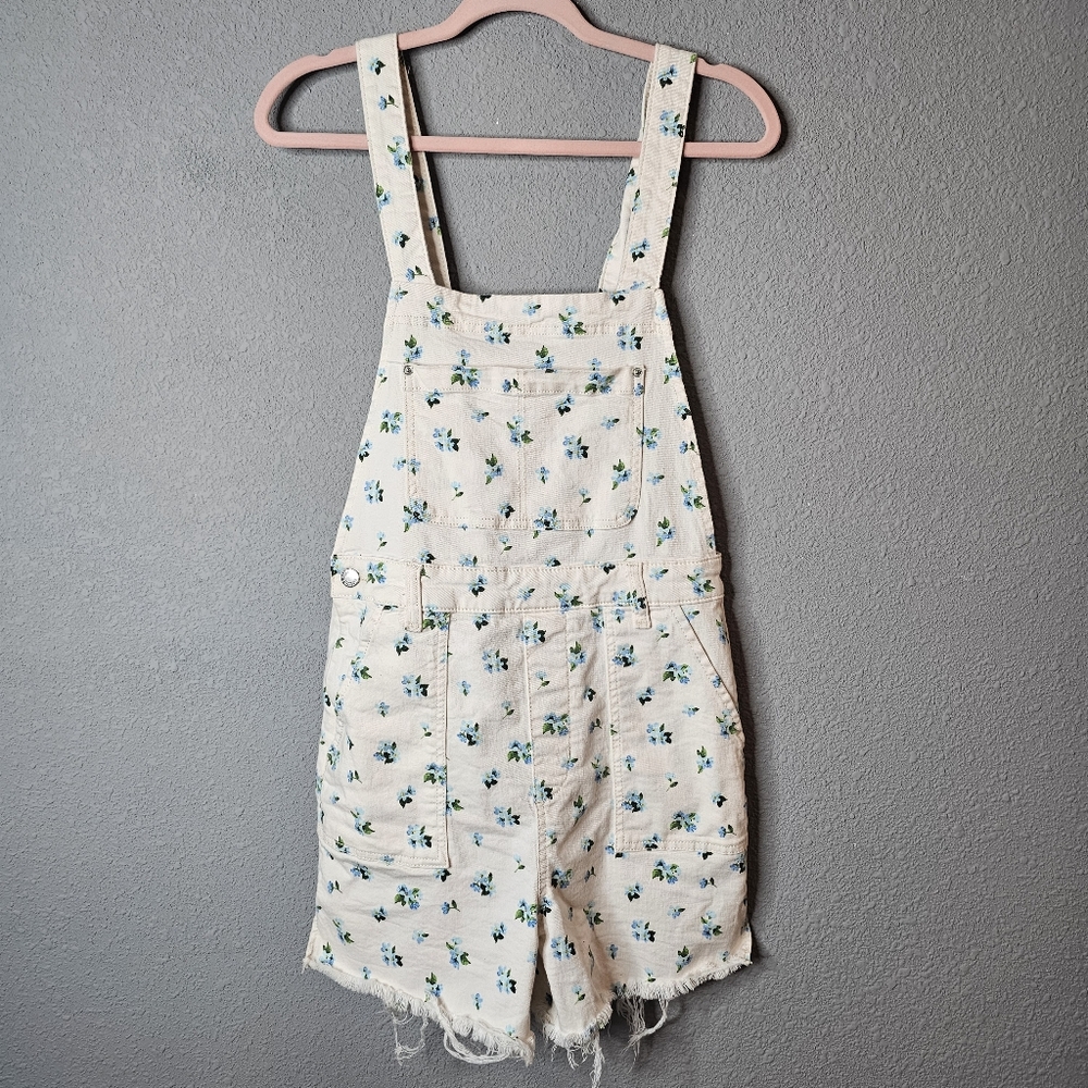 WeWoreWhat Overall Shorts Shortalls Womens Junios S White Blue Floral Girly Cute